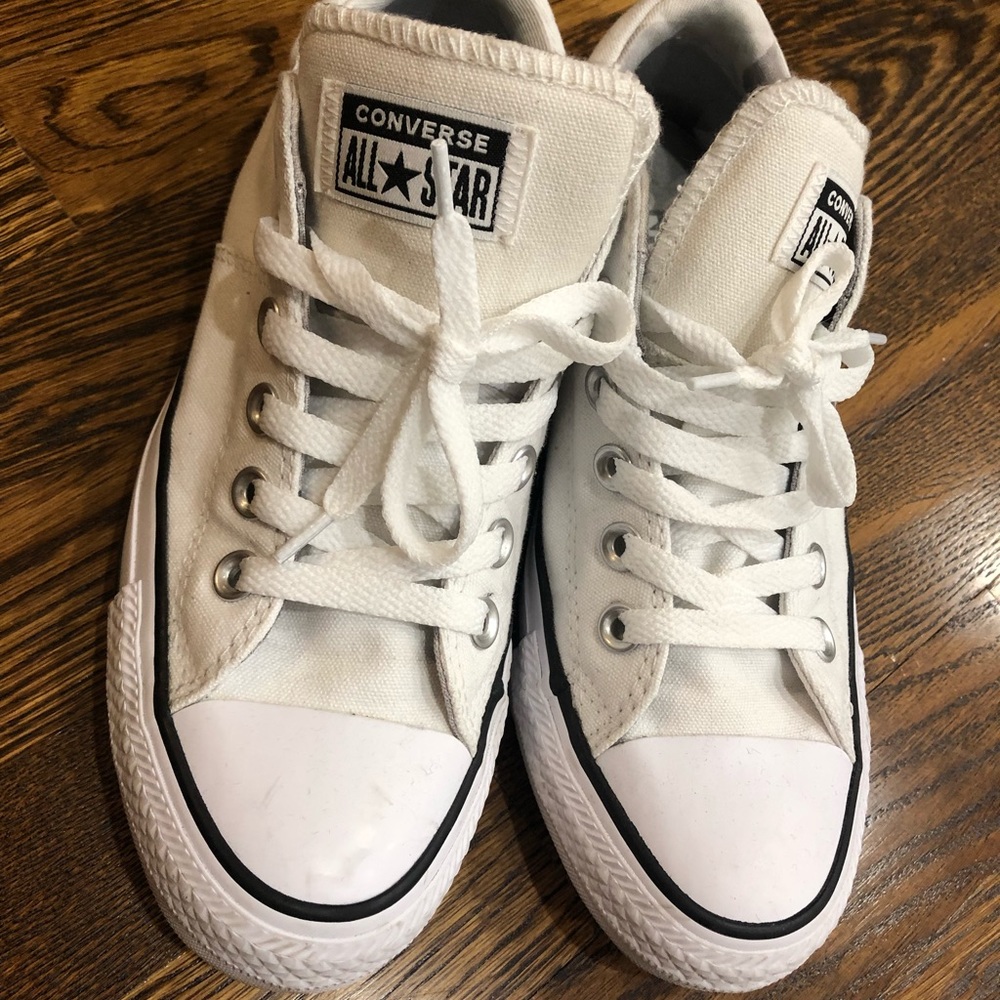 White Converses size 7